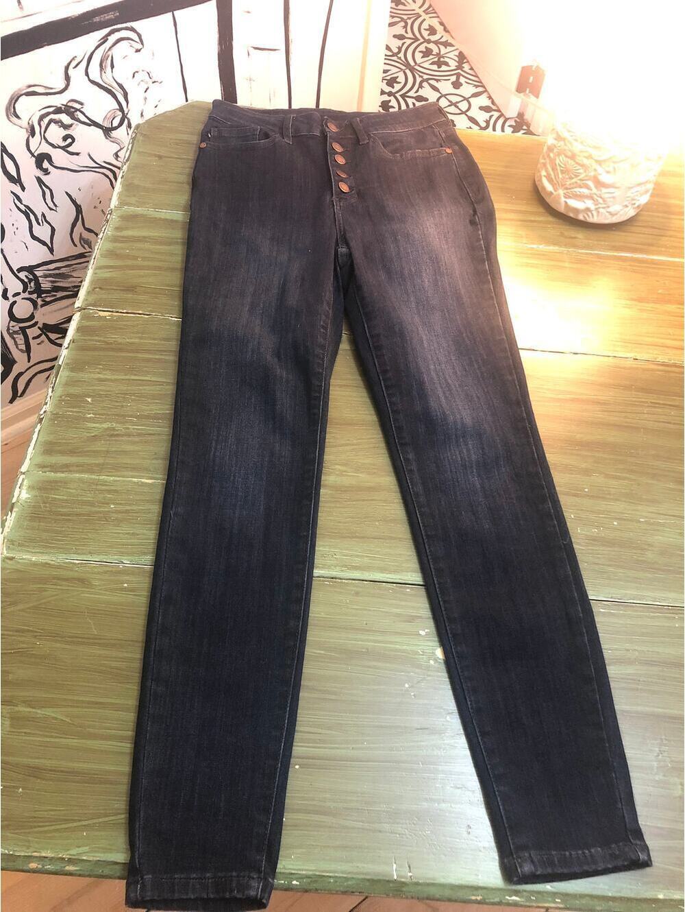 Judy Blue NWOT Skinny Fit Dark Wash Button Fly Jeans - Size 27